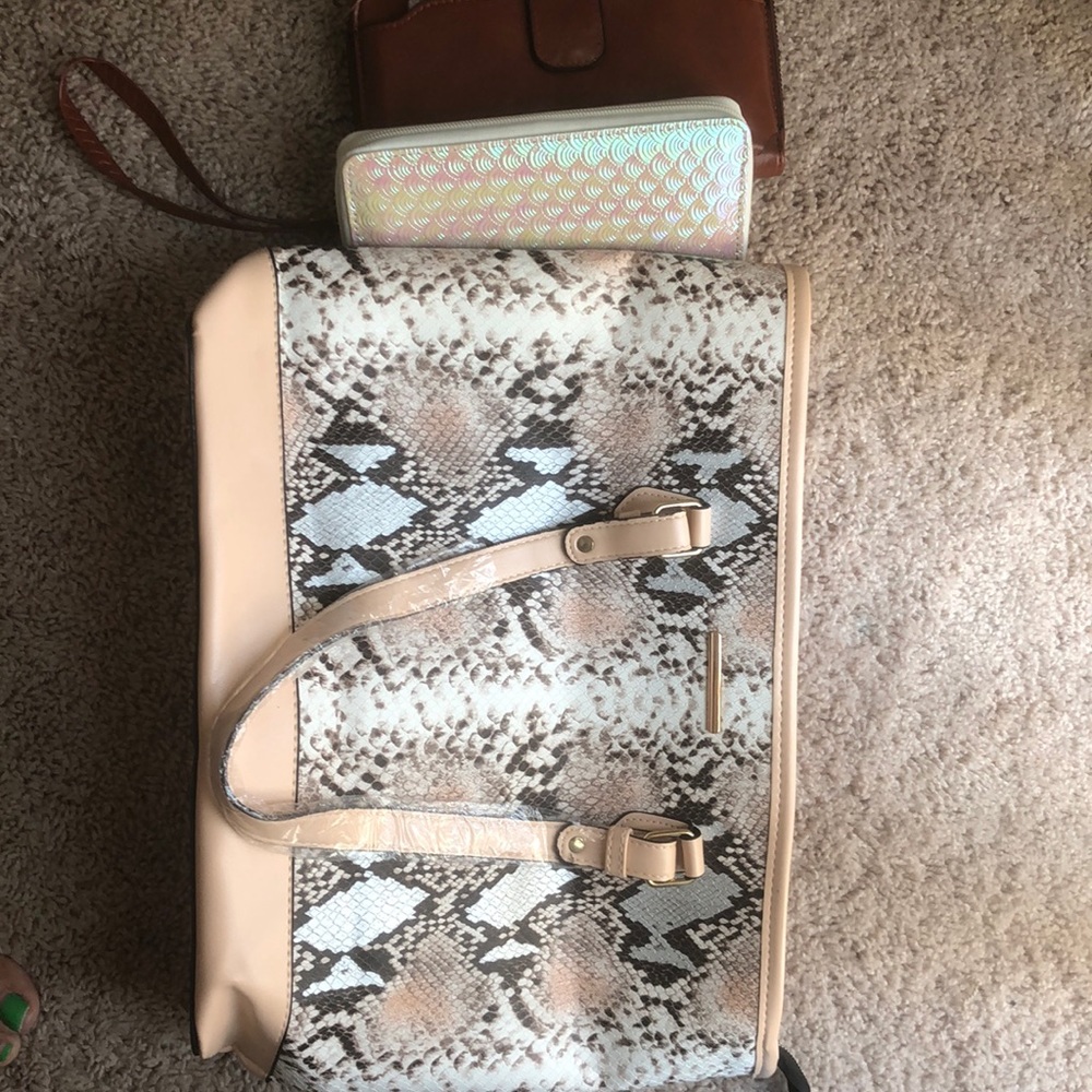 New purse and 2 new wallets